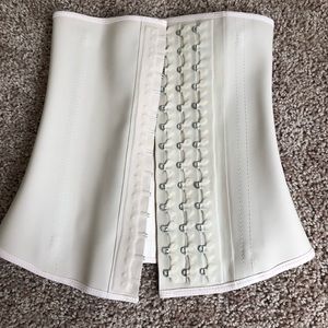 Waist Trainer! New!